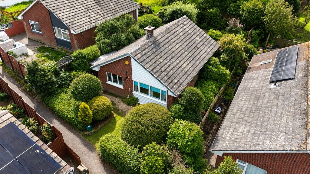 Property photo 1 of 14 1 - Picture No. 01