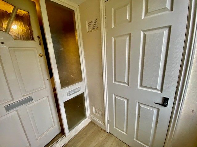 Property photo 3 of 22 Porch