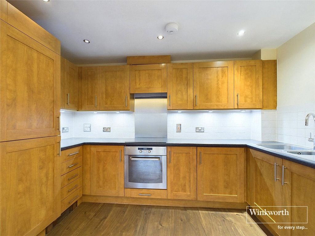 Property photo 3 of 12 Picture No. 23