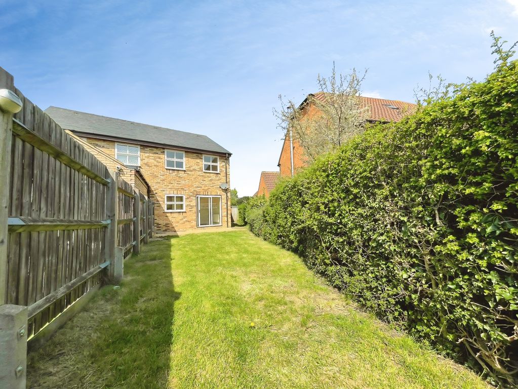 Property photo 2 of 21