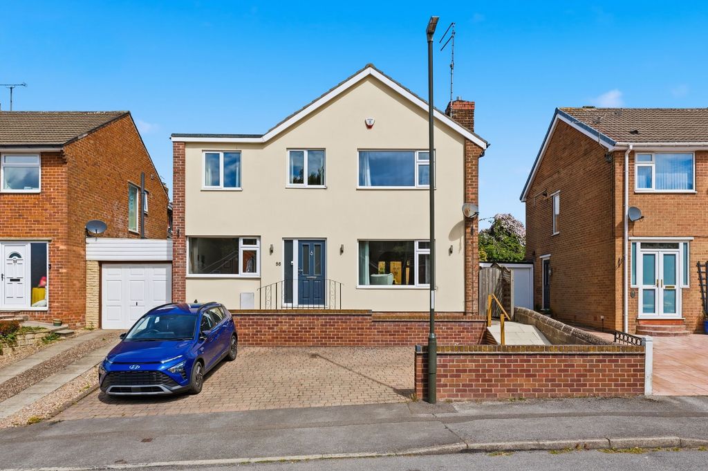 Property photo 1 of 33