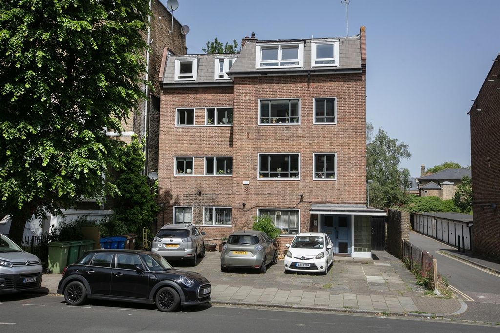 Property photo 1 of 32 3Y6A8551.Jpg