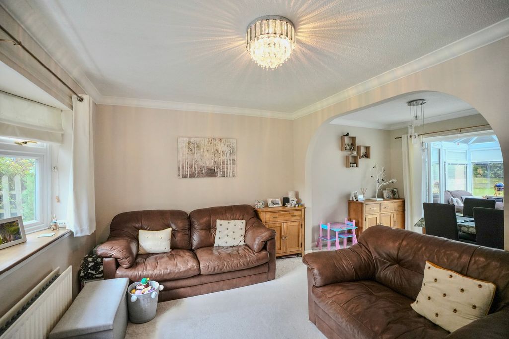 Property photo 3 of 29