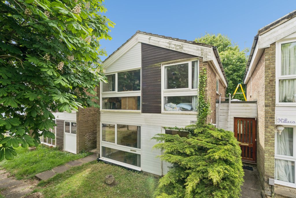 Property photo 1 of 9