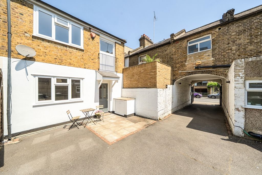 Property photo 1 of 18 1483063-1-6A3Bc3c...