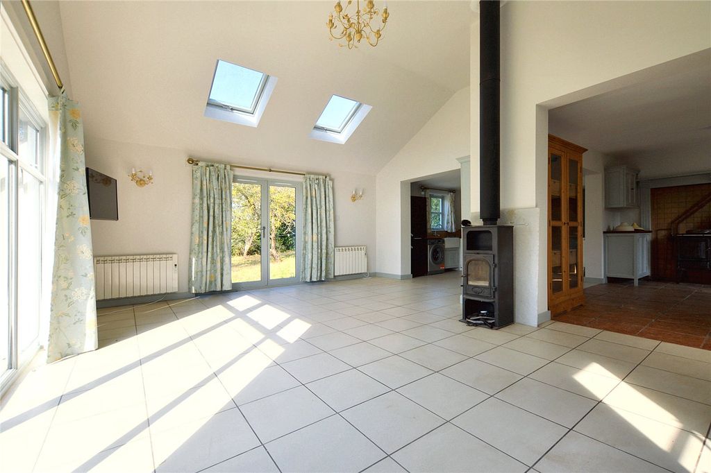 Property photo 3 of 12 Picture No. 09