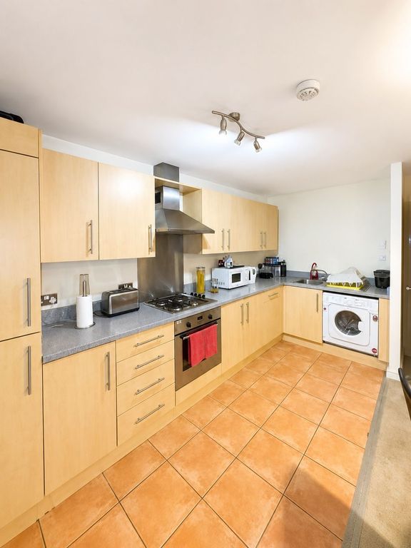 Property photo 2 of 6