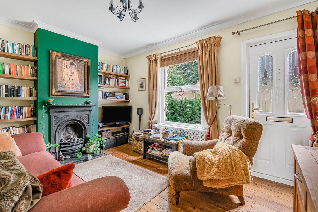 Property photo 2 of 14 Living Room