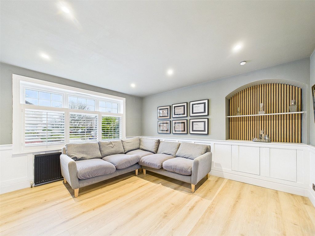 Property photo 2 of 60 Picture No. 73