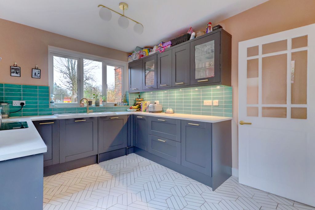 Property photo 3 of 13 Picture No. 17