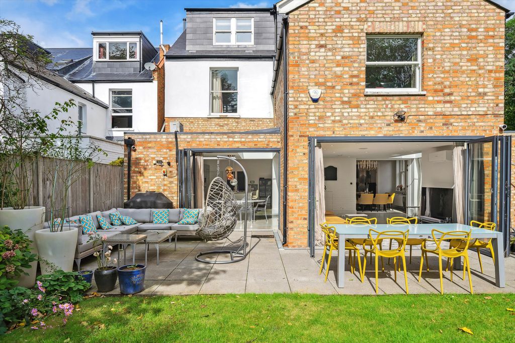 Property photo 1 of 40 Image