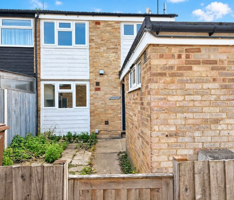 Property photo 1 of 9