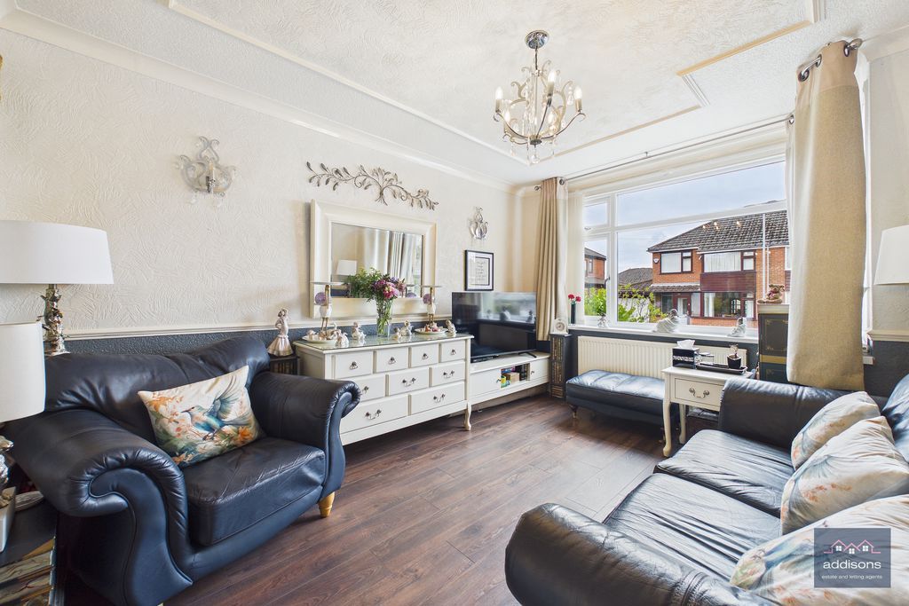 Property photo 2 of 24 Photo 13