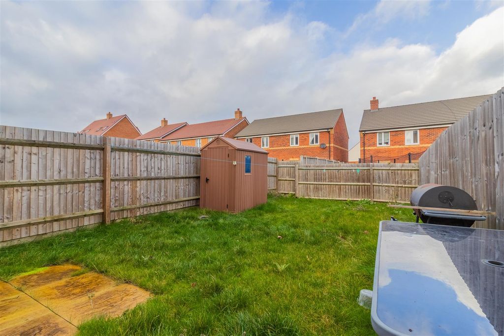 Property photo 3 of 17