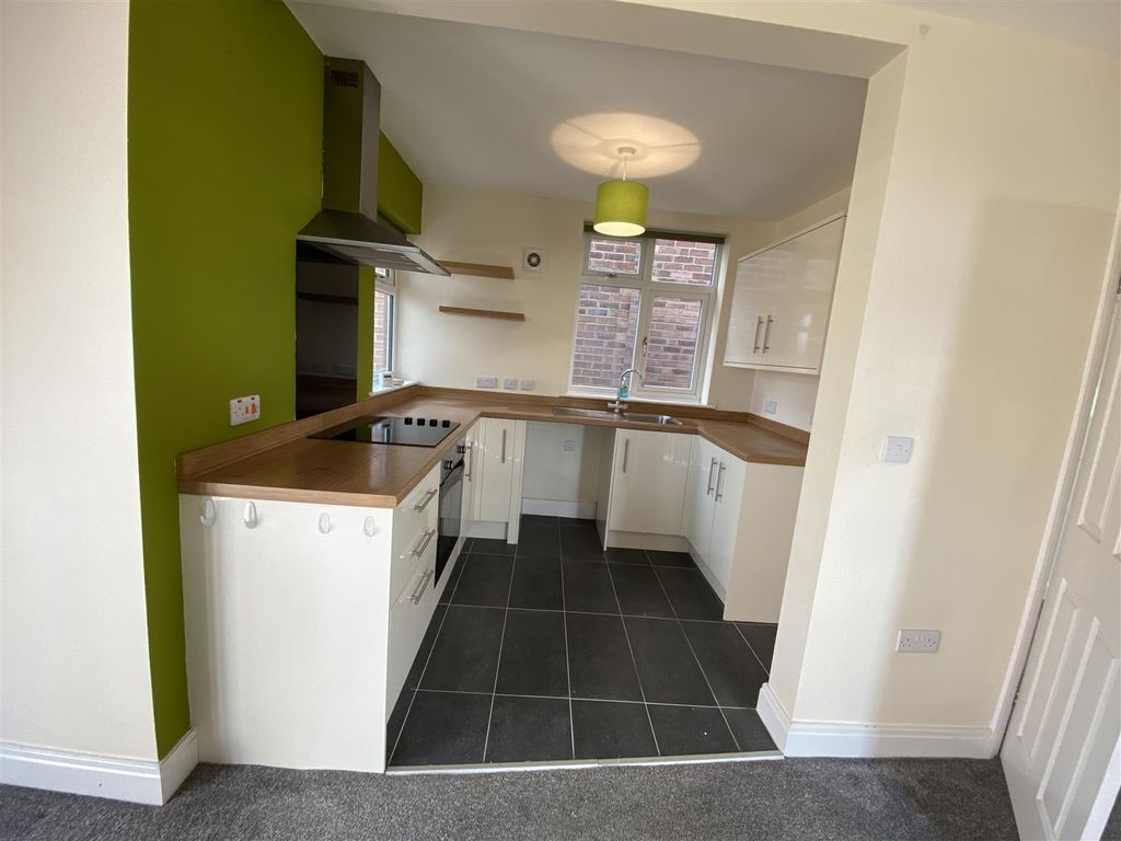 Property photo 3 of 17 Img_8798.Jpg