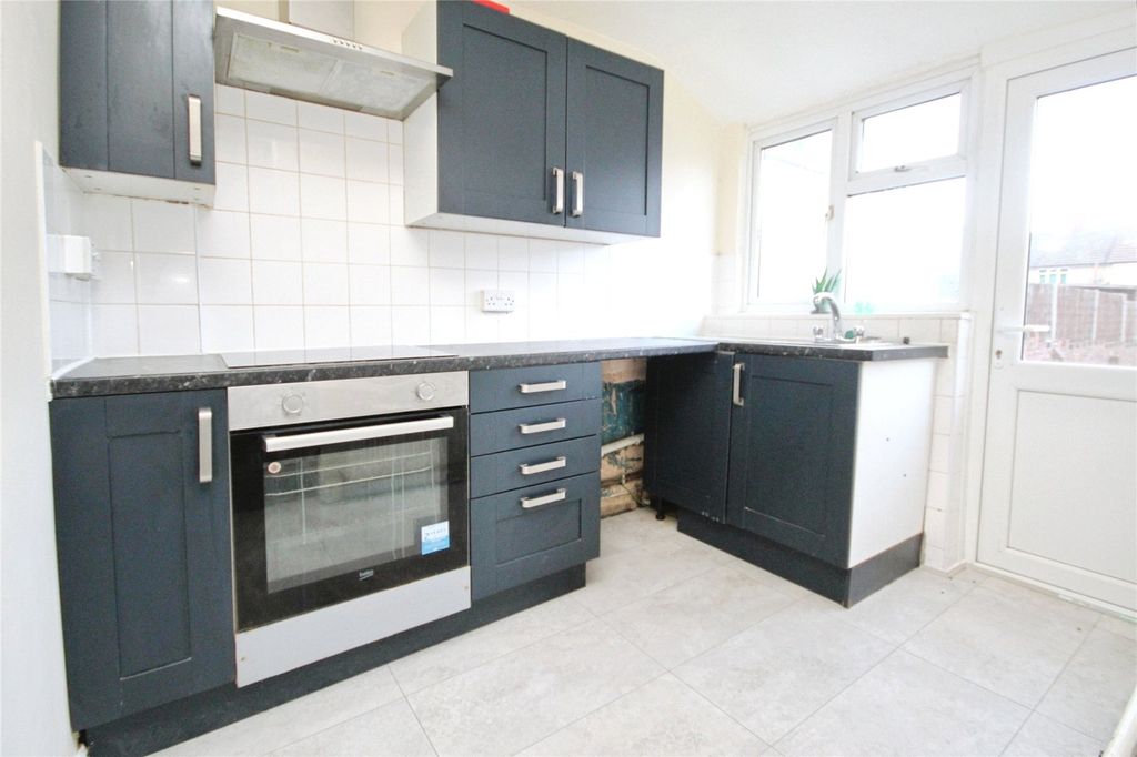 Property photo 2 of 9 Picture No. 04