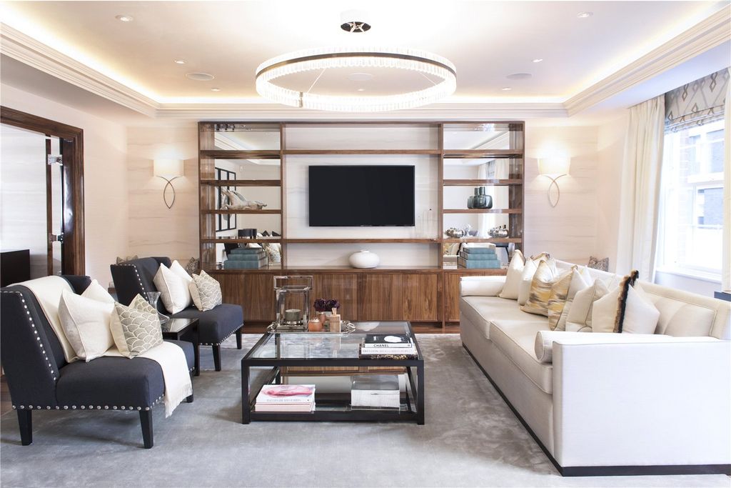 Property photo 2 of 9 A085i00000L94Taaab_Myf180044_08.Jpg