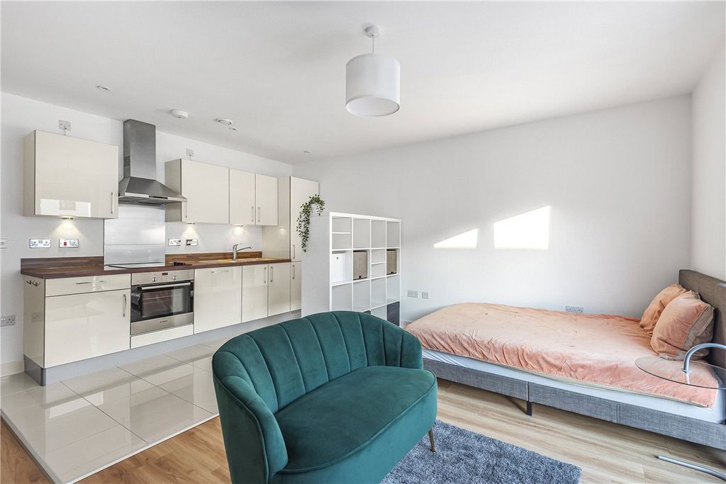 Property photo 2 of 6 Picture No. 02