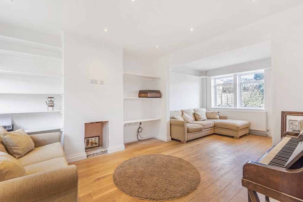 Property photo 3 of 10 Internal View