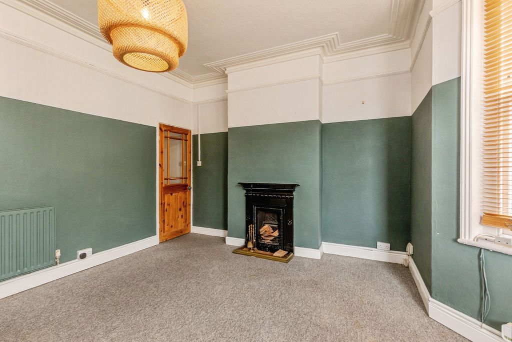 Property photo 2 of 15 Photo