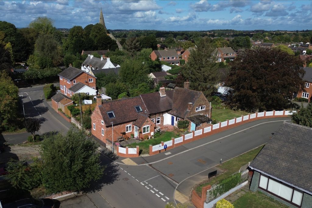 Property photo 2 of 58