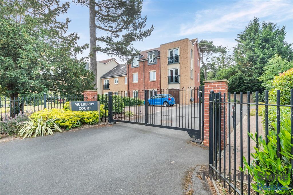 Property photo 1 of 46 8650803-Exterior01.Jpg