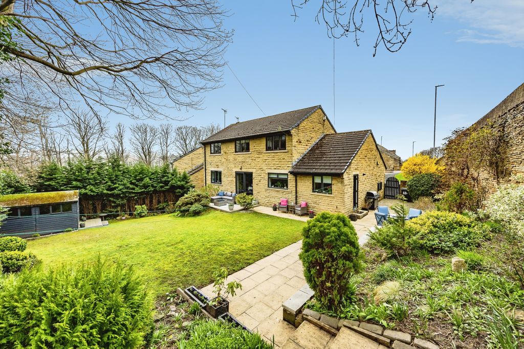 Property photo 1 of 19 Rear Of Property