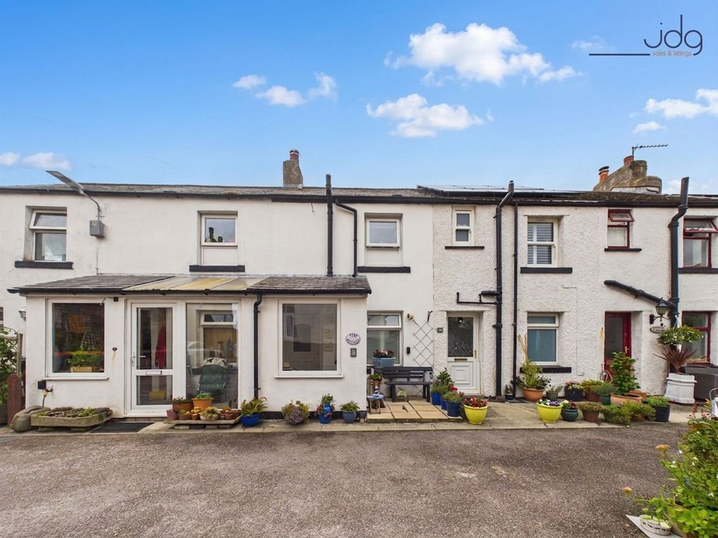 Property photo 1 of 16 Welcome To Railway Place