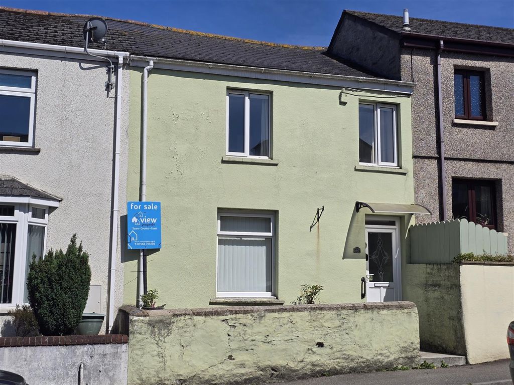 3 bed terraced house for saleLaburnum Row, Callington PL17