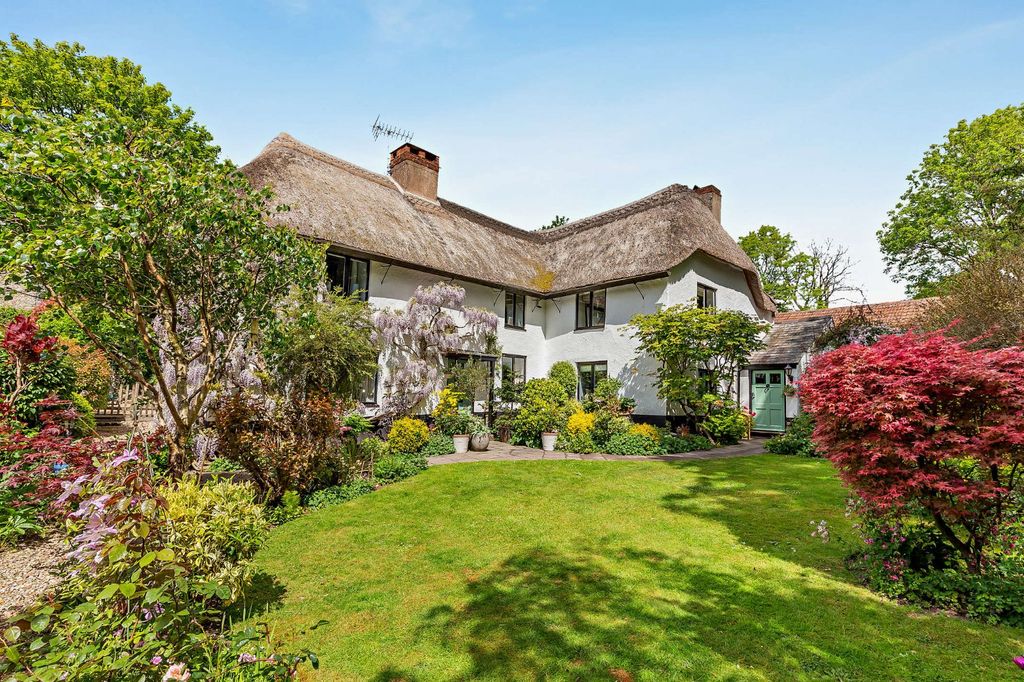 Property photo 2 of 19 Thorn Farm