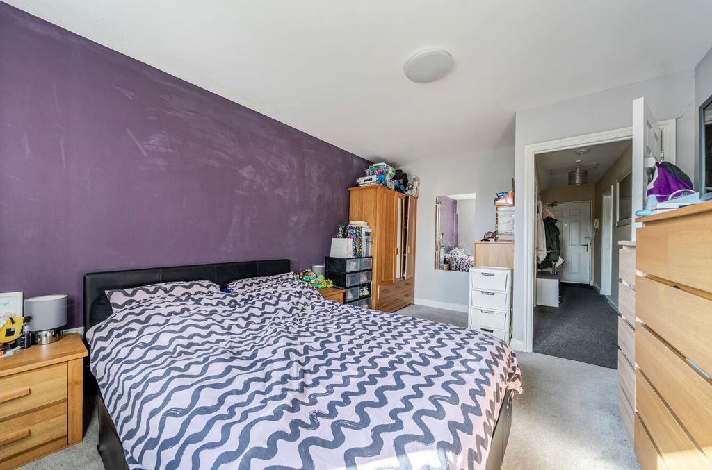 Property photo 3 of 19 1448141-2-69E907F...