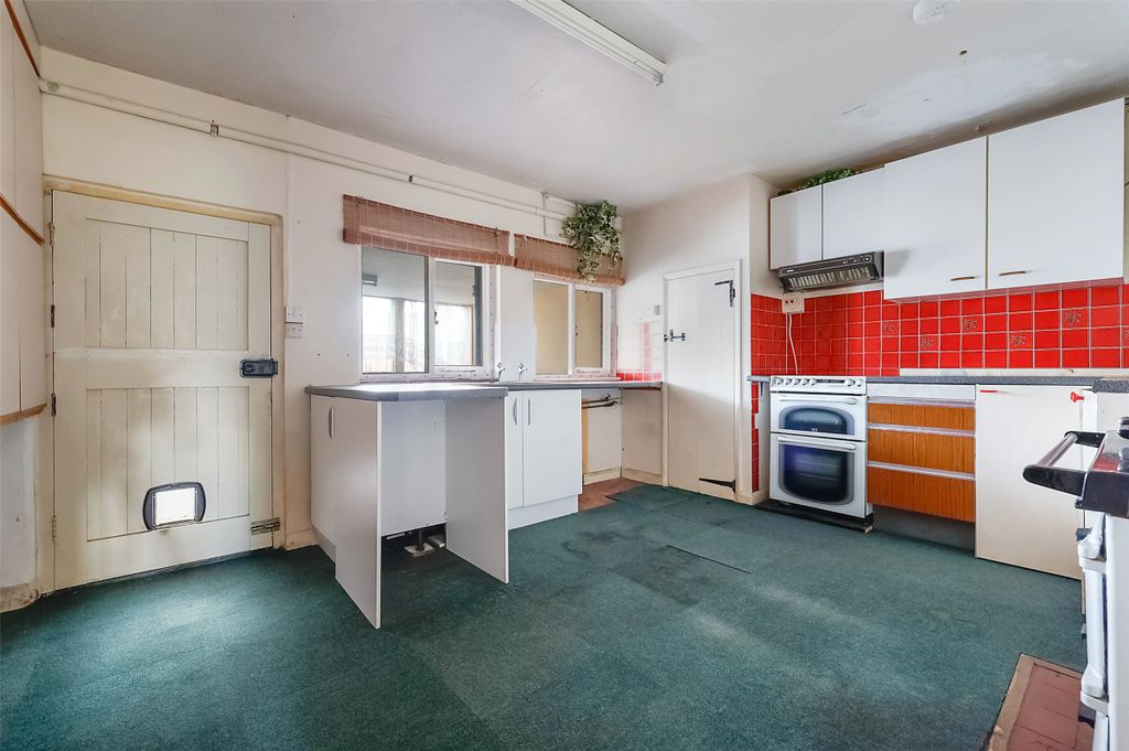 Property photo 3 of 13 Picture No. 02