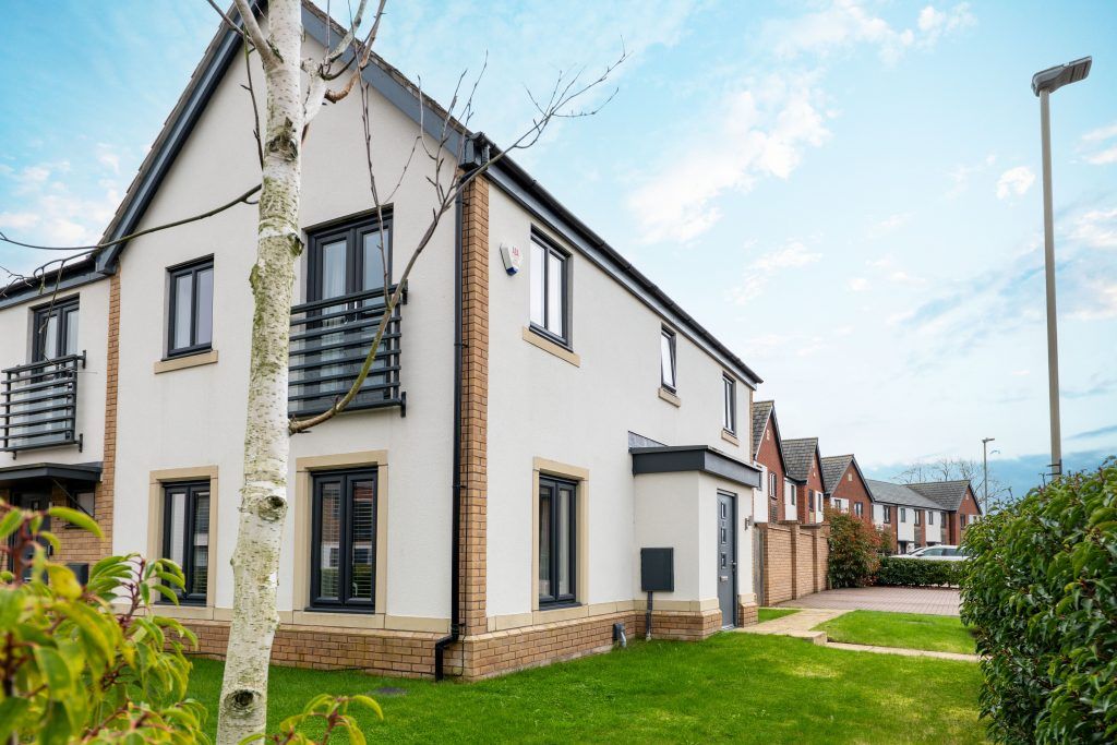 Property photo 1 of 29