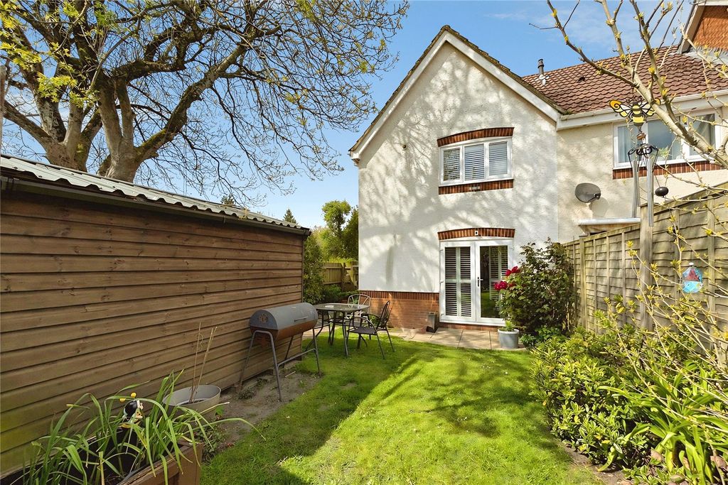 Property photo 1 of 15 Picture No. 14