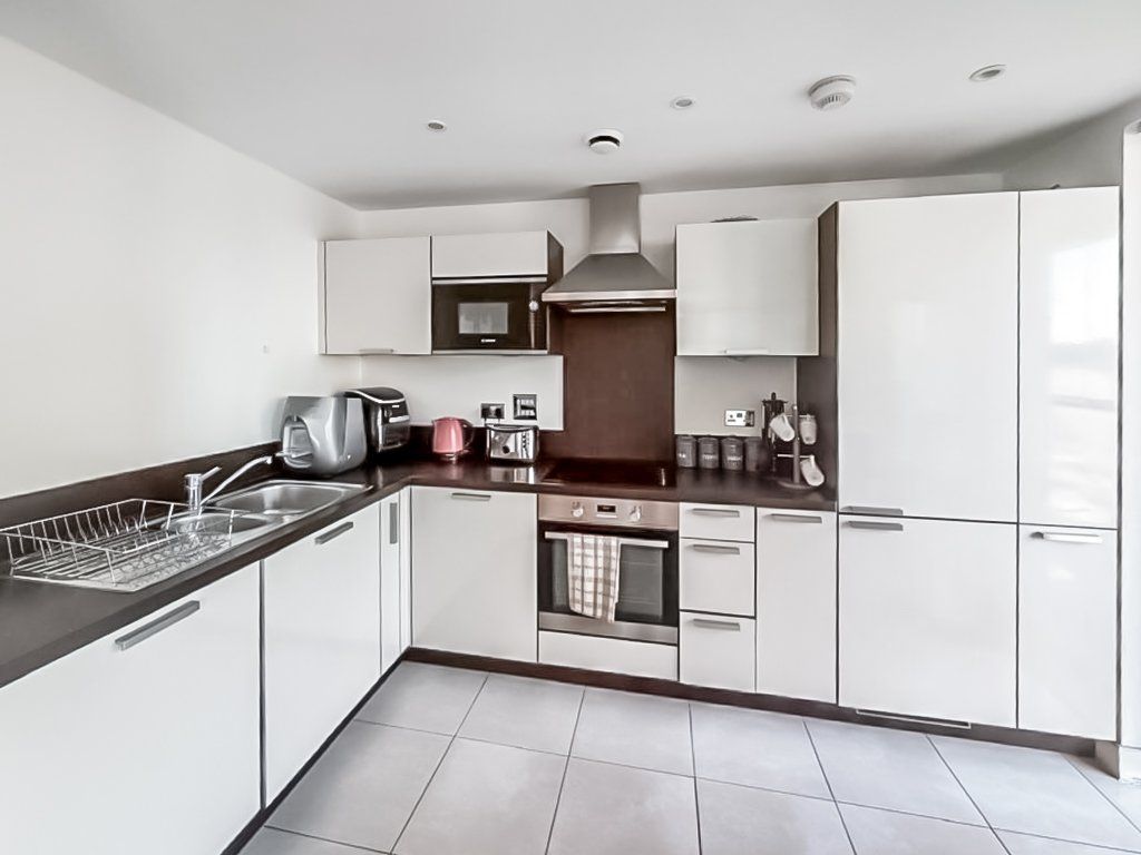 Property photo 2 of 12 Picture No. 39
