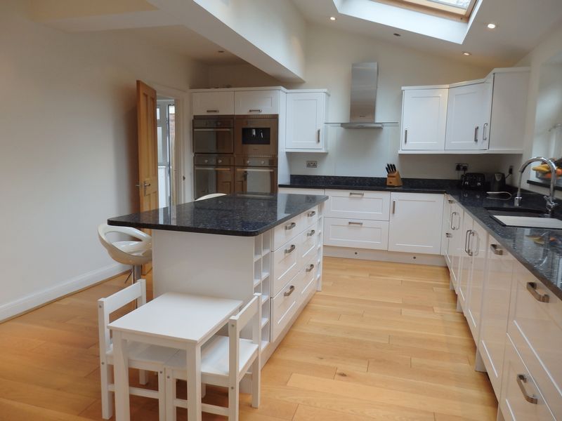 Property photo 2 of 16 Photo 13