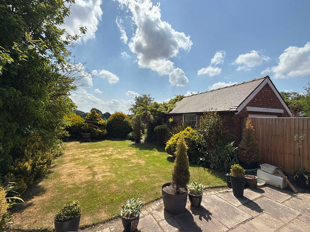 Property photo 3 of 25