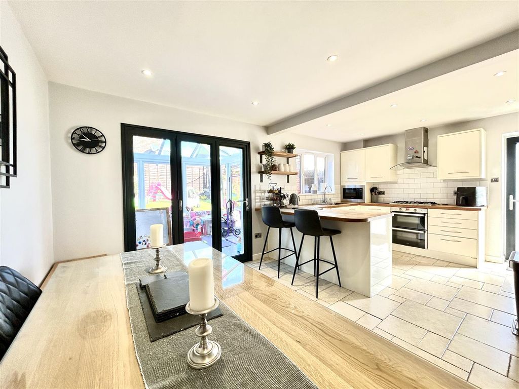 Property photo 2 of 23 Img_8789.Jpeg