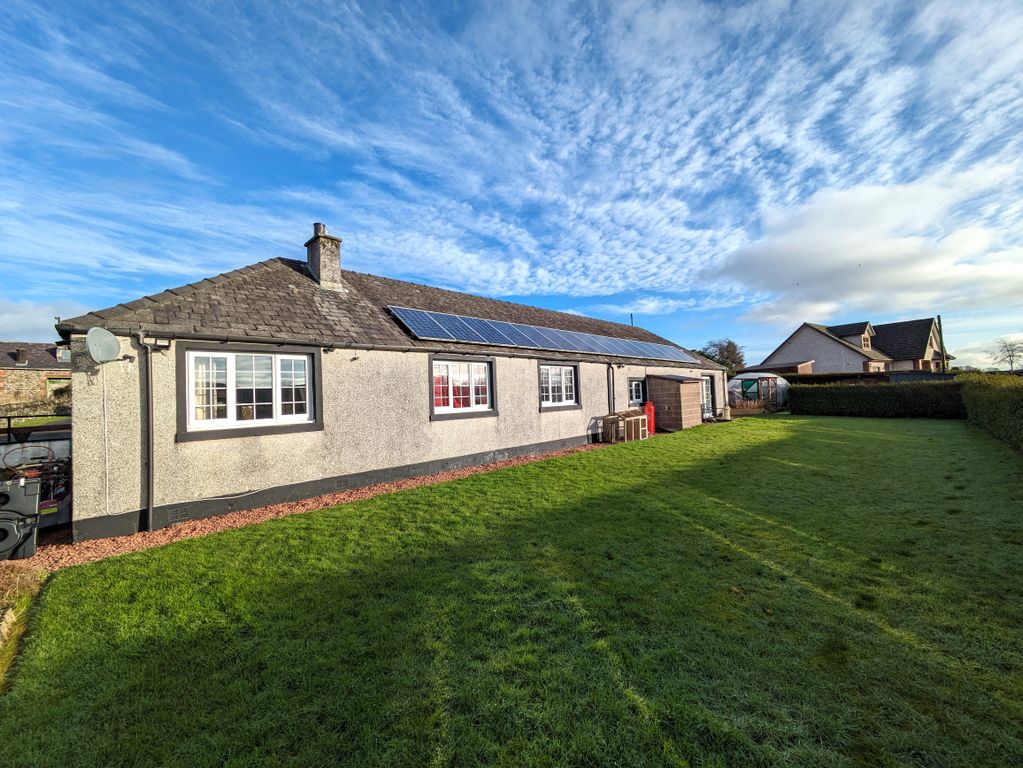 Property photo 2 of 32