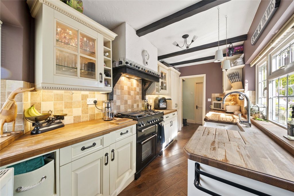 Property photo 3 of 22 Picture No. 03