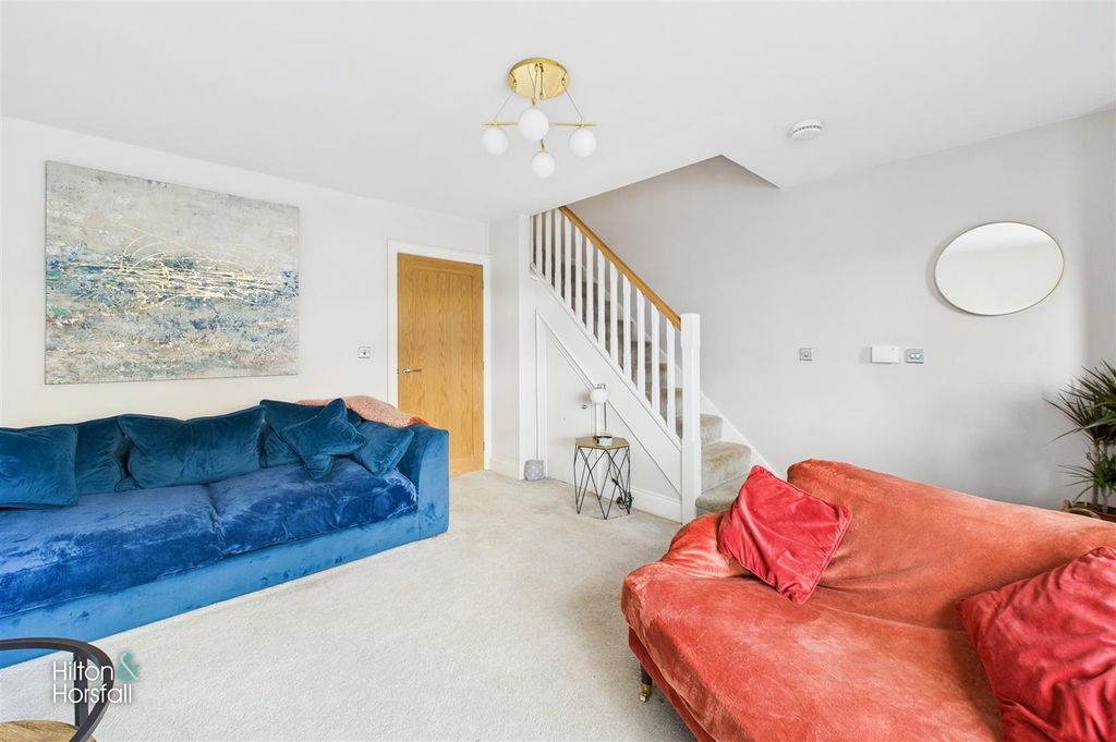 Property photo 3 of 14 Towler Drive