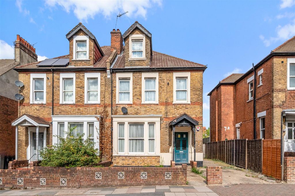 Property photo 1 of 12 Daniels_St Pauls Avenue, Nw2_015.Jpg