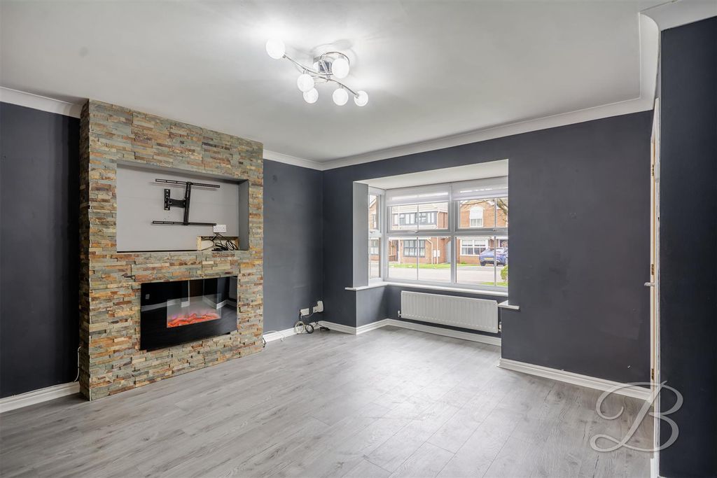 Property photo 3 of 26 Ccltd-11.Jpg