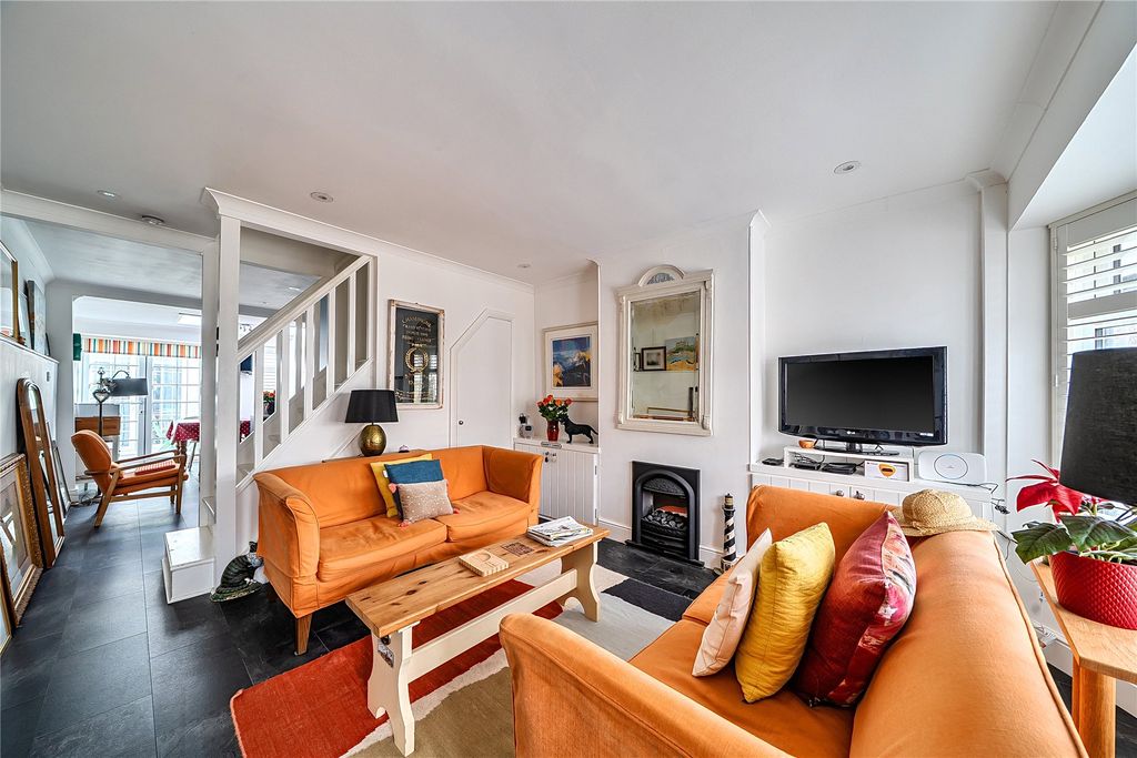 Property photo 2 of 14 Picture No. 20