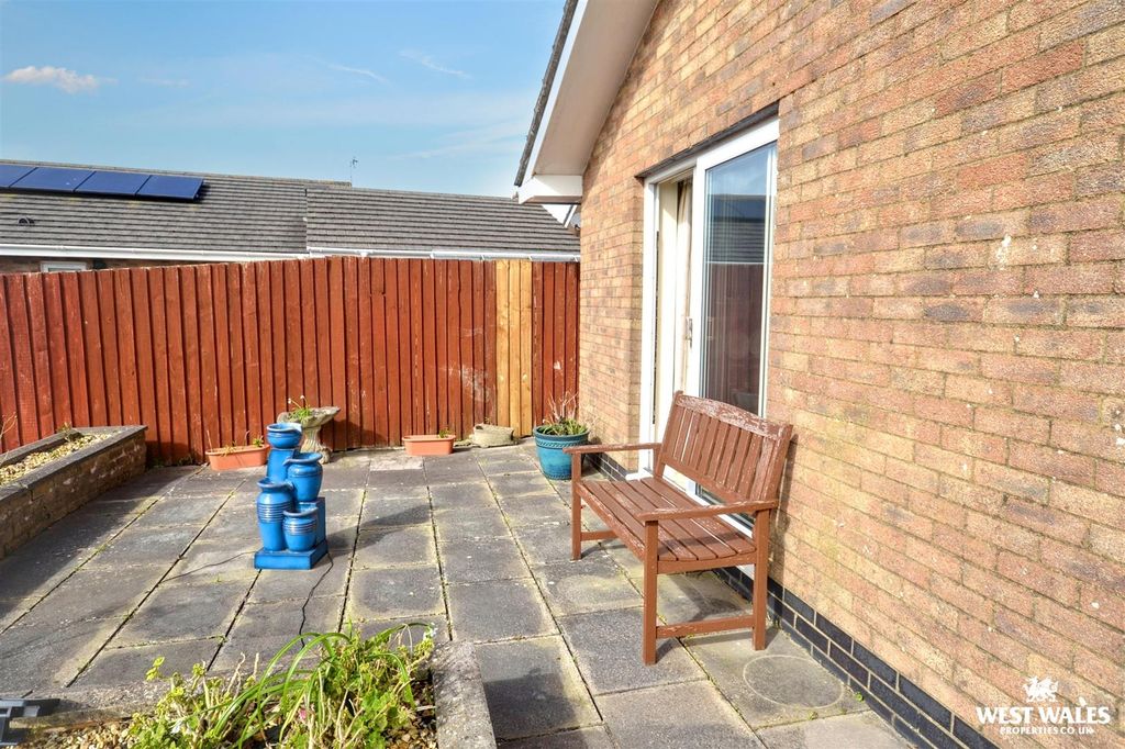 Additional image 22 of 3 bed detached bungalow for saleSkomer Drive, Milford Haven SA73