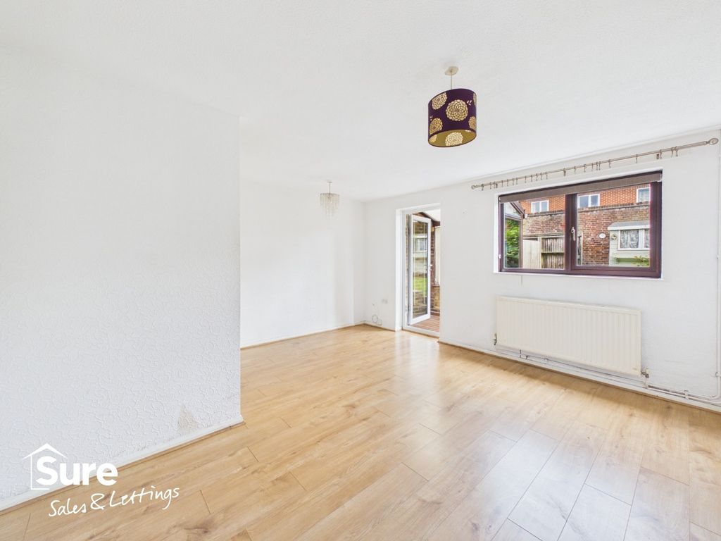 Property photo 2 of 24 5050072