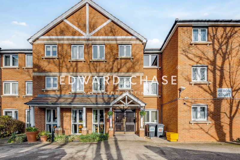 Property photo 1 of 15 Photo 11