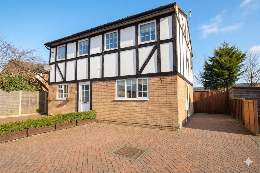 Property photo 1 of 7 5012790