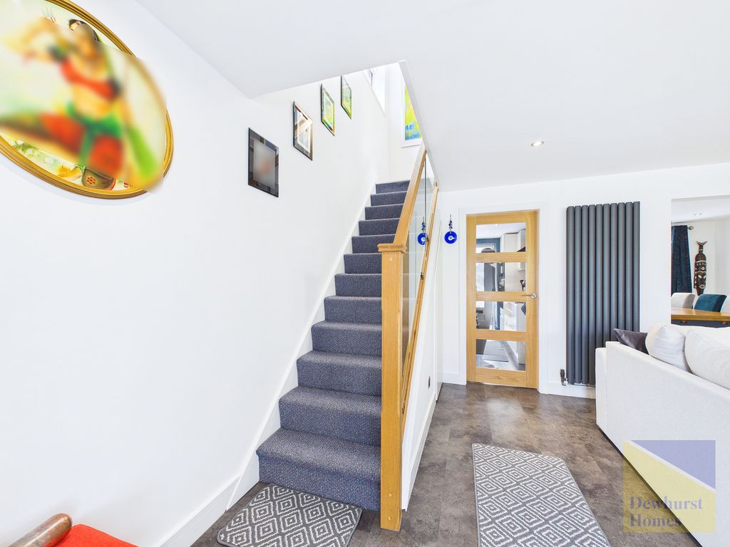 Property photo 3 of 24