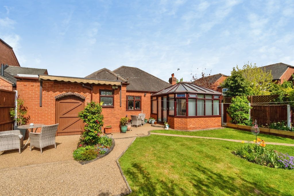 Property photo 2 of 19